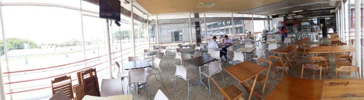 Vendo Restaurante/bar universitário completo