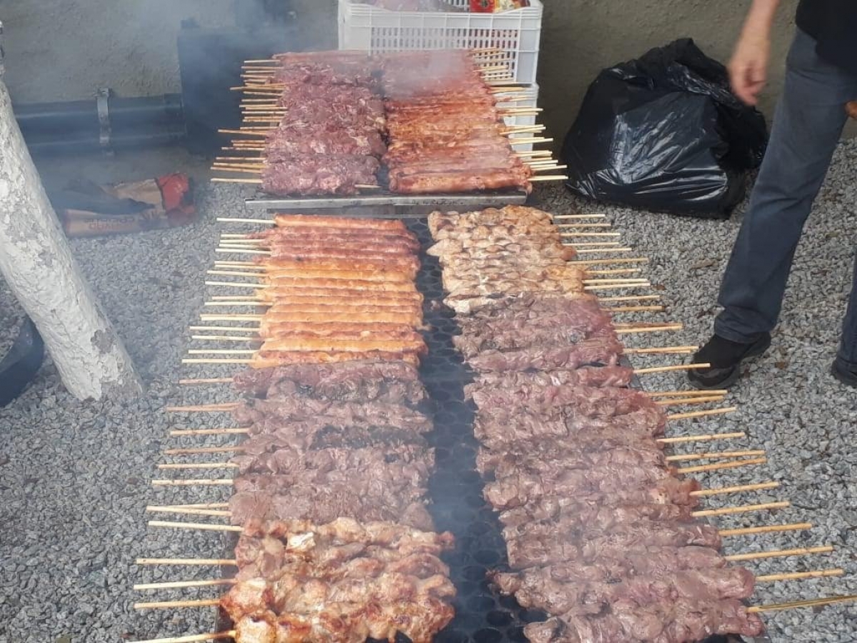 Vendo Buffet de churrasco + Loja de Espetinhos