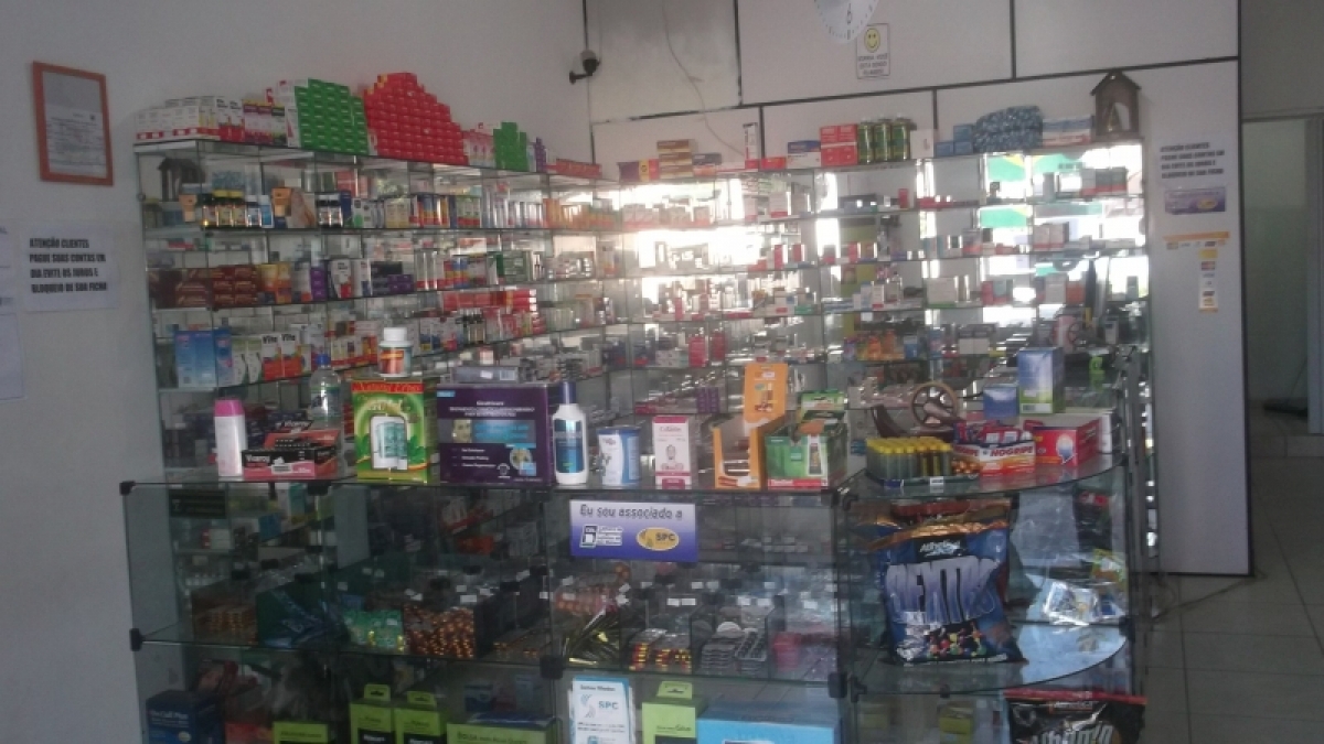 vendo farmacia valor R$39000