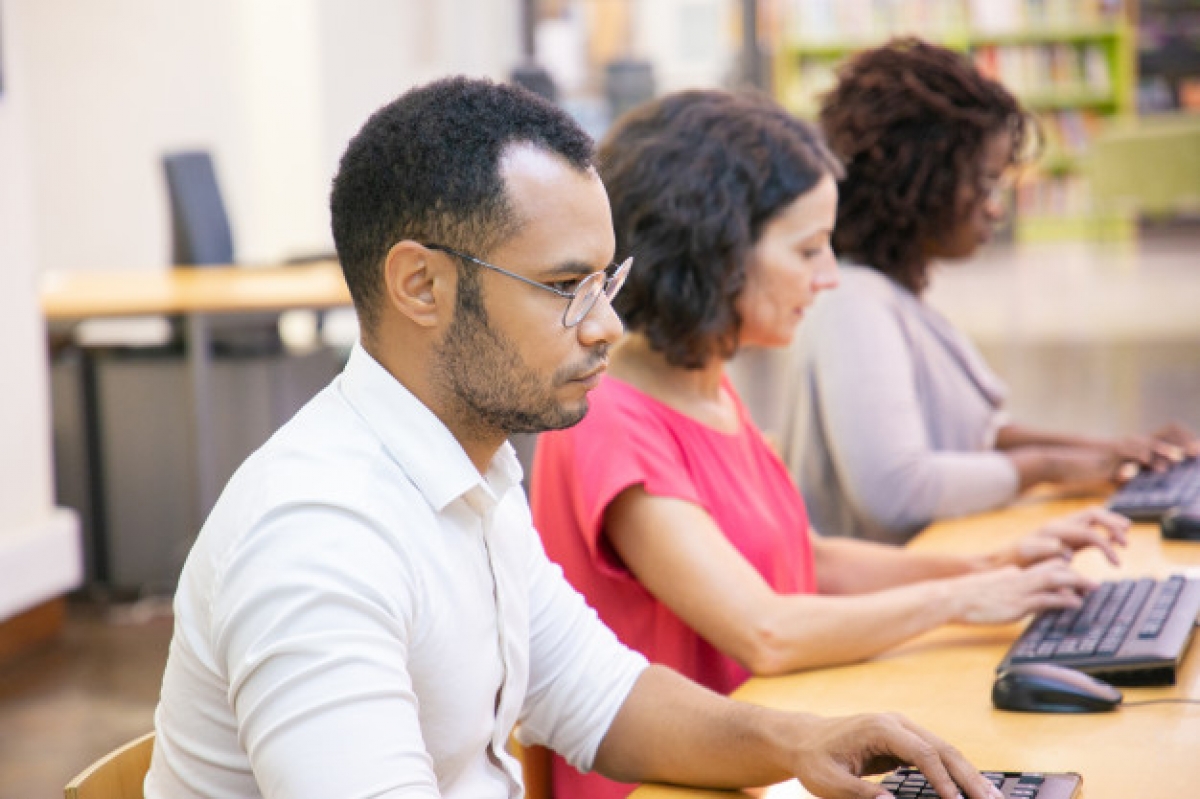 Vendo Escola de Cursos Profissionalizantes Completa