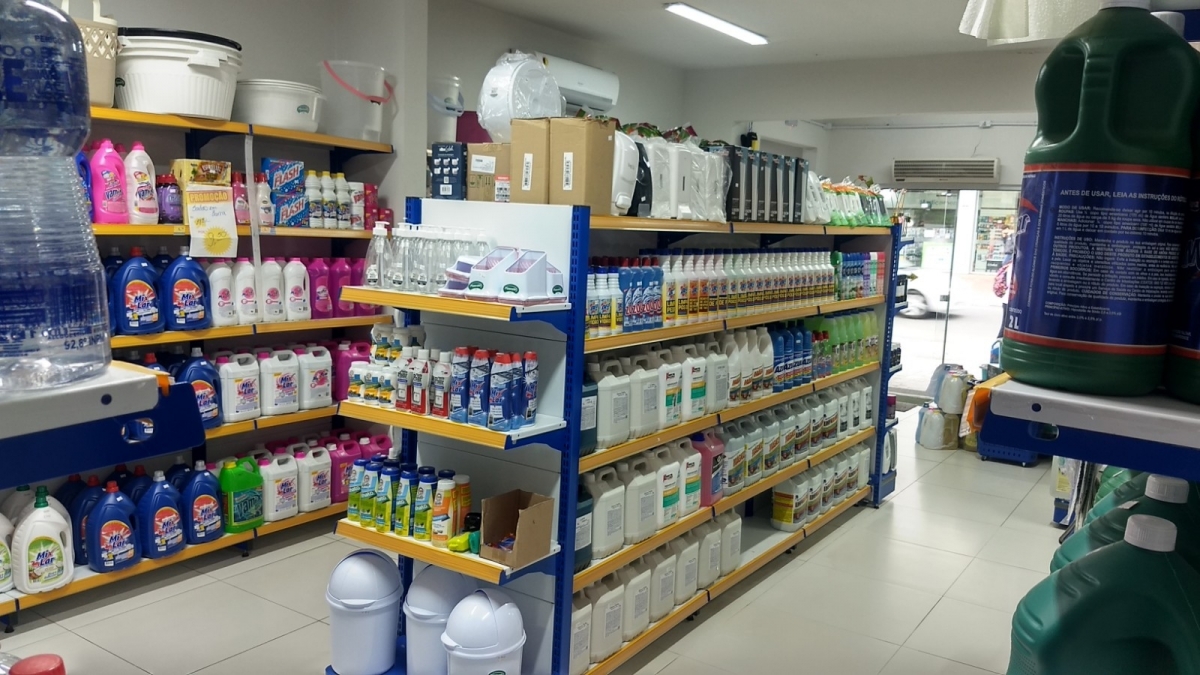 Loja de Produtos de Limpeza e Acessórios em pleno funcionamento - EXCELENTE FATURAMENTO EXCELENTE OPORTUNIDADE