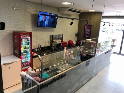 Saladeria e loja de açaí e produtos saudáveis 