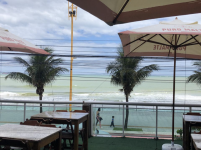 Vendo Restaurante frente para principal praia de Macae-RJ