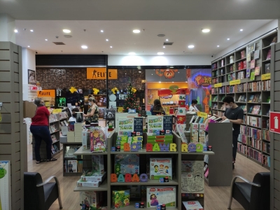 Vendo Livraria e Loja de brinquedos Educativos em Volta Redonda