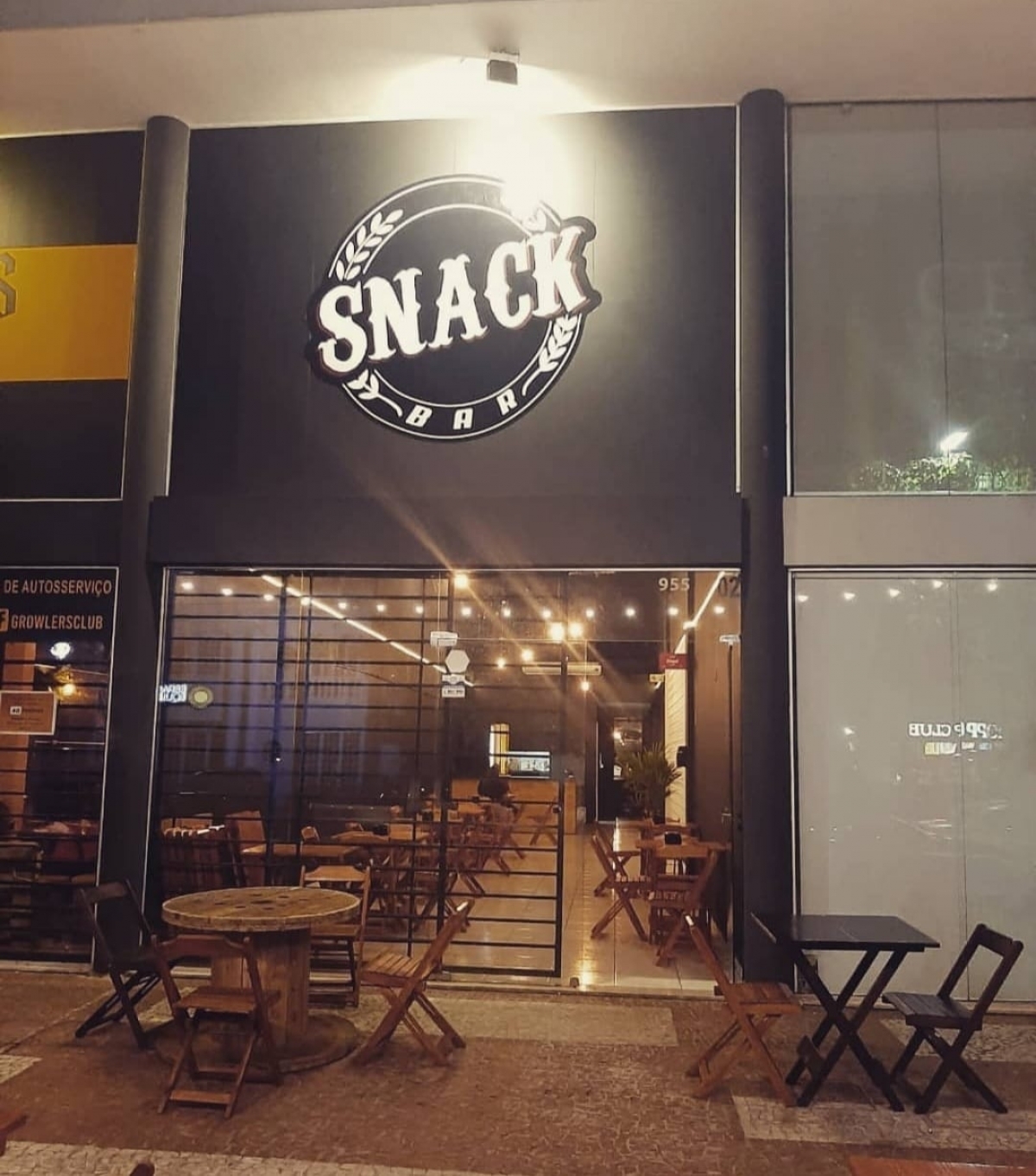 Vendo Bar localizado na rua Paranaguá - Londrina