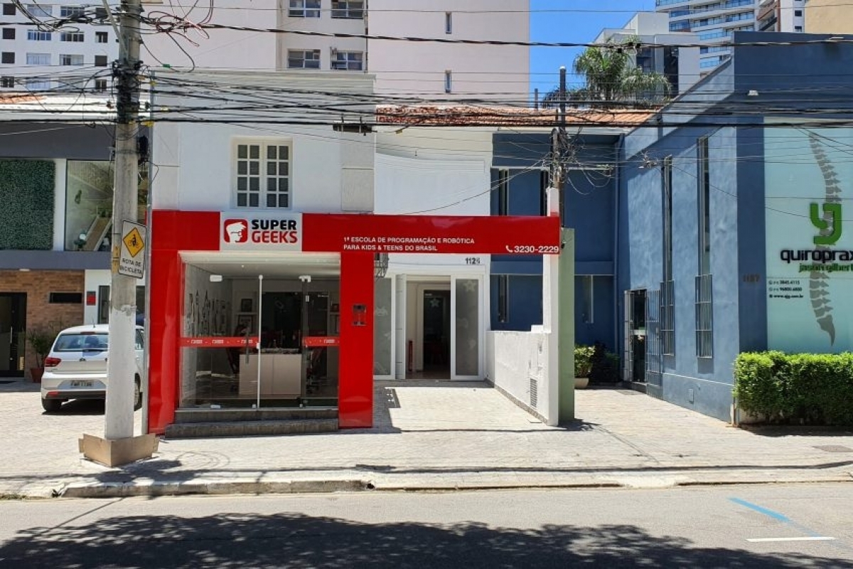 Escola de Programação e Robótica para Crianças e Adolescentes – Itaim Bibi (FRANQUIA)