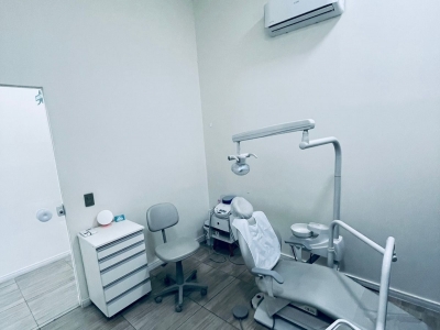 Clínica odontológica Em Pinheiros SP, (nova)