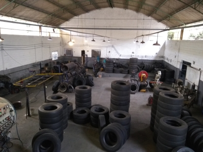 Recapagem de pneus carga e comercio de pneus 