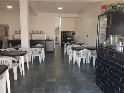 OPORTUNIDADE DE RENDA - VENDO RESTAURANTE COM PLETO FUNCIONANDO À TODO VAPOR