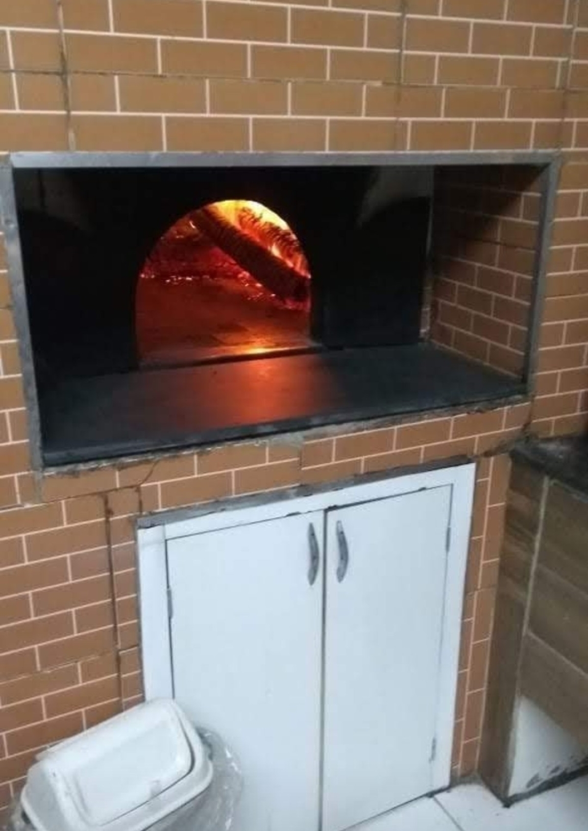 Vendo Pizzaria Delivery com CNPJ, na Vila Mariana fundada em 1980