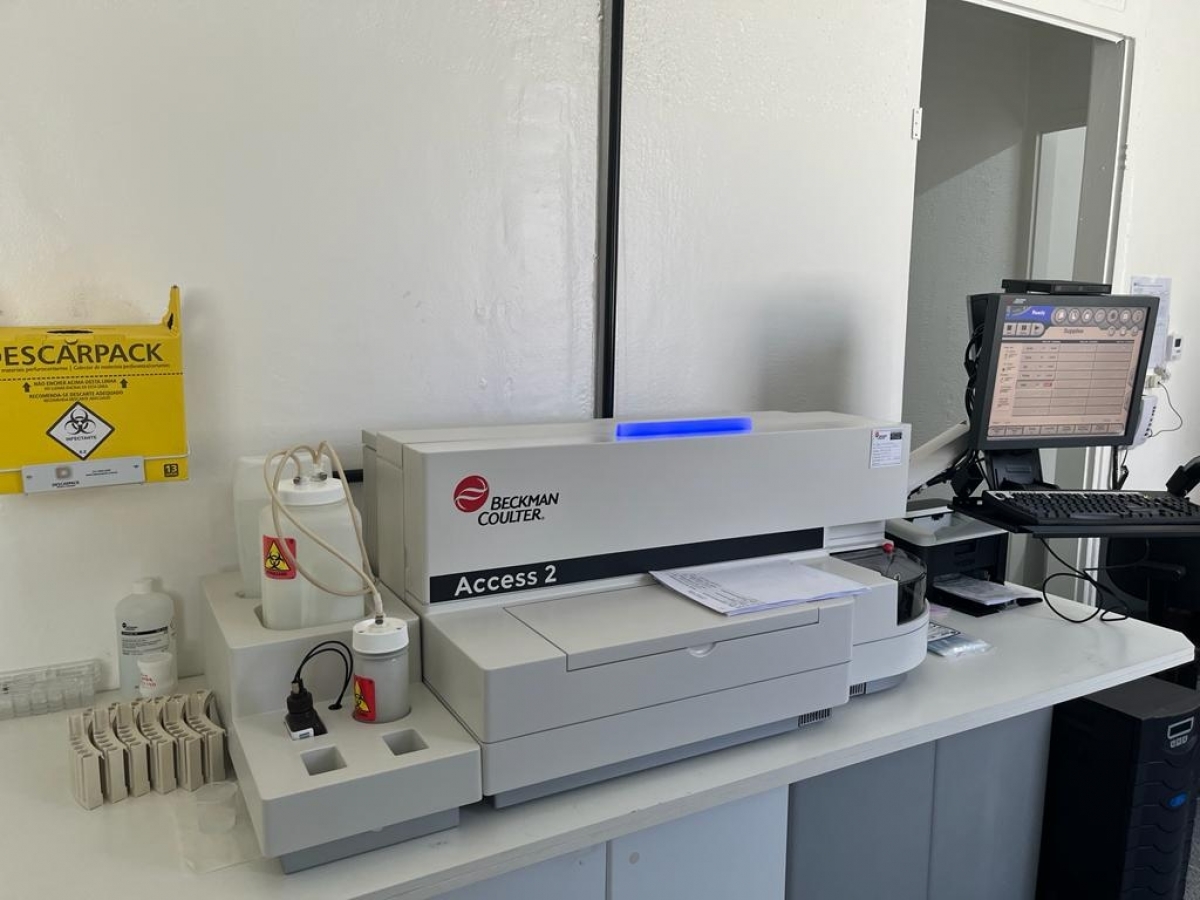 Vendo laboratório de analises clinicas 