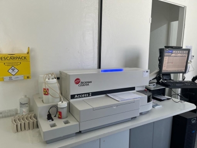 Vendo laboratório de analises clinicas 