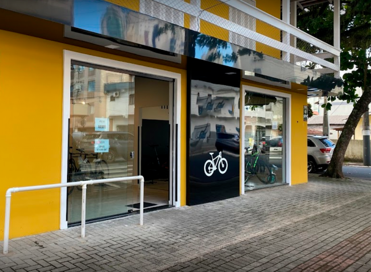 Bicicletaria em Balneário Camboriú em funcionamento