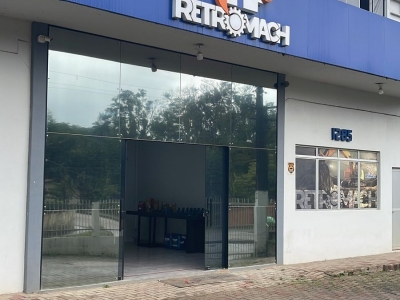 Loja de peças de máquinas pesadas, Retromach Peças para Tratores...