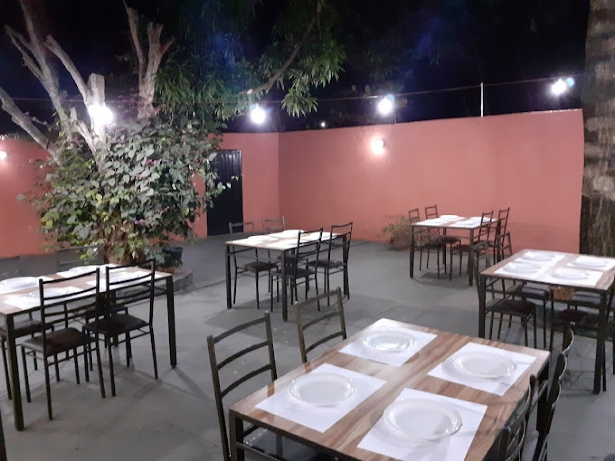 Passo ponto comercial de restaurante  - Mercês – Uberaba/MG