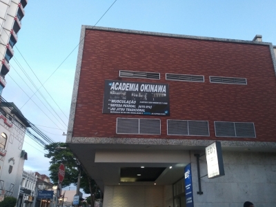 ACADEMIA DE MUSCULAÇÃO  (35) 98807 3884