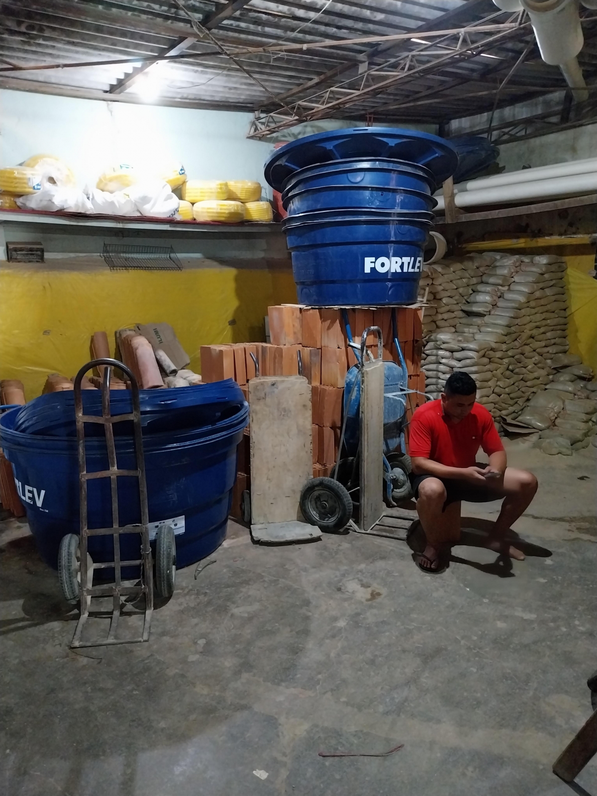 Loja de material de construção em Vila Isabel- RJ