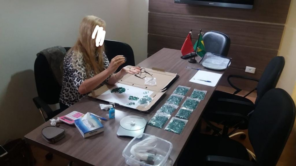 Importaçao e Exportaçao de Pedras preciosa e Minerais