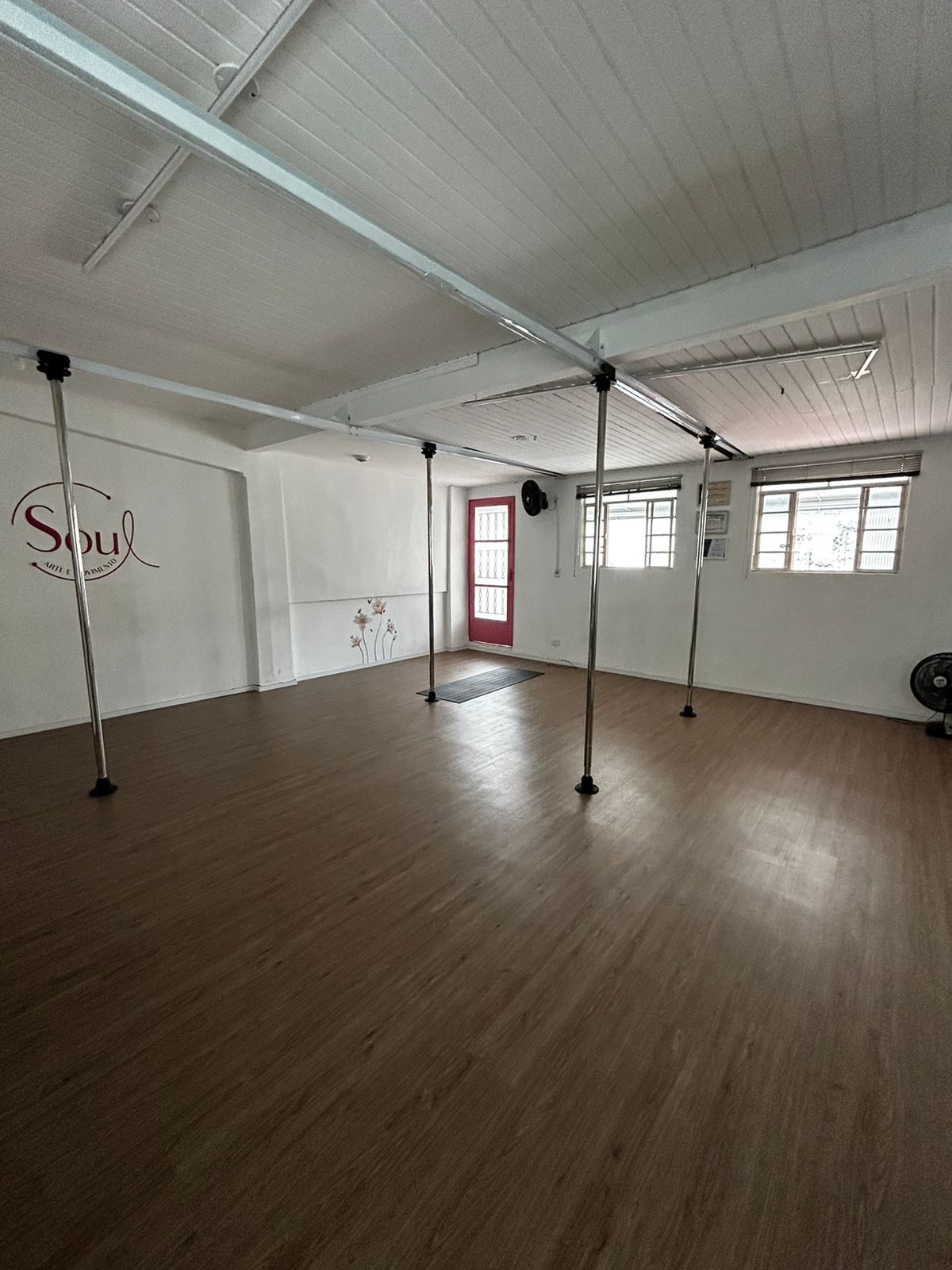 Lindo e moderno estúdio de Dança, Pole Dance, Yoga e Arte na ZN de São Paulo 