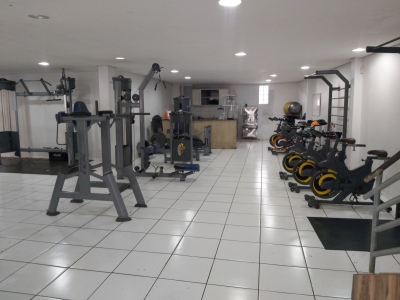Vendo Aparelhos de Musculação Total Health e Movement Aceito Carro ou Imovel em Troca