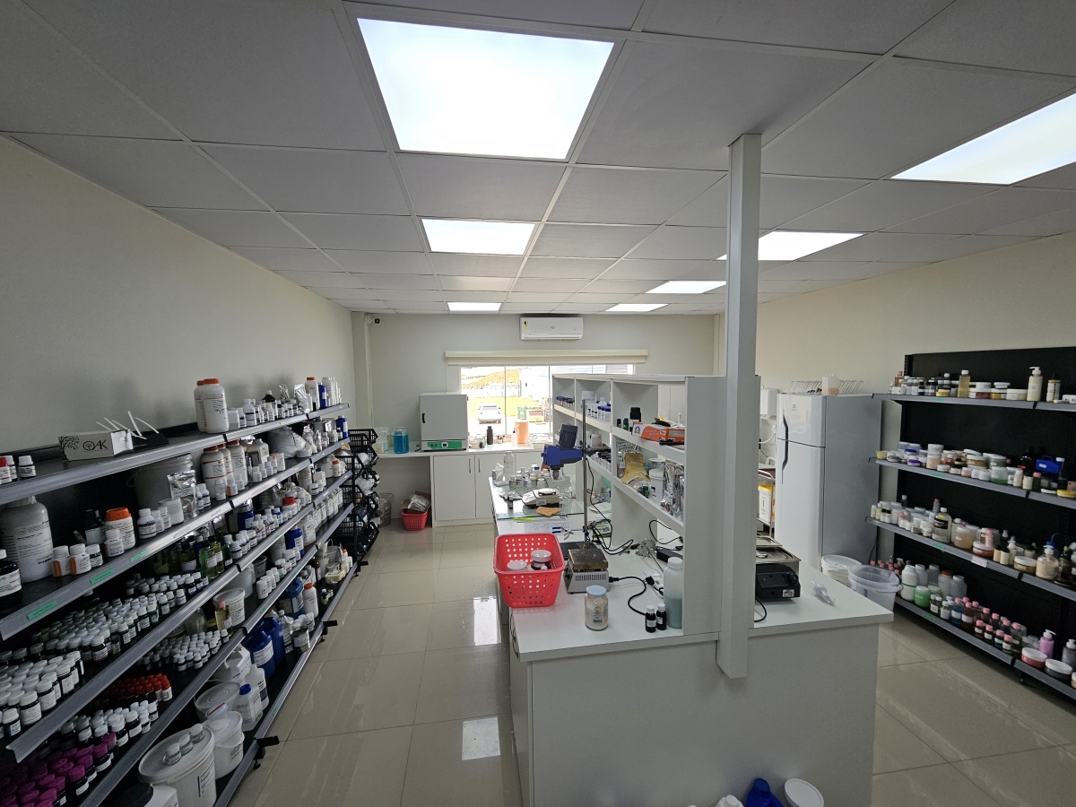 Fabrica de Cosméticos à venda com 2.100 M2