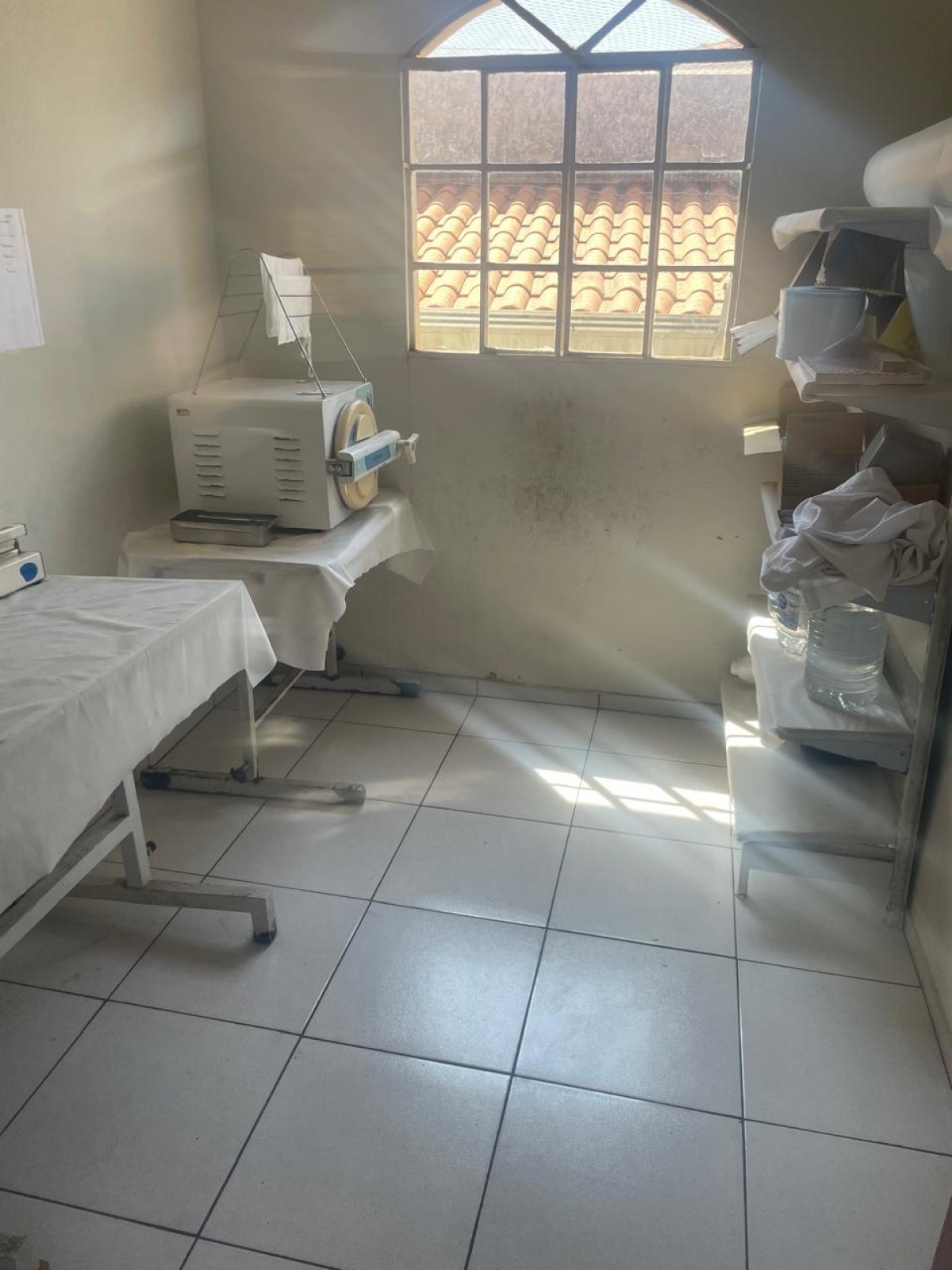 HOSPITAL VETERINÁRIO 24 HORAS