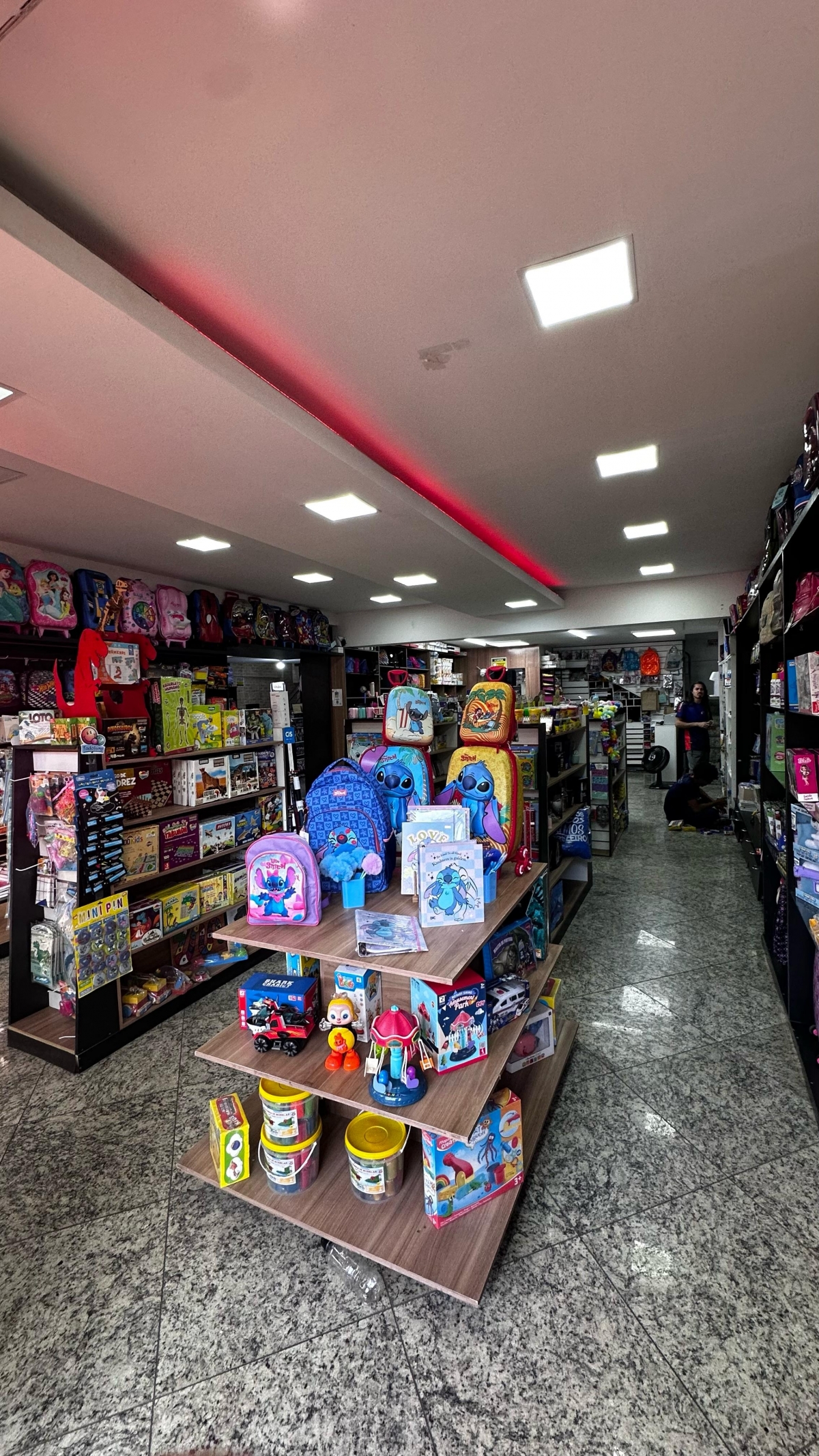 Papelaria de Sucesso em Belo Horizonte - Faturamento Anual de R$ 1,5 Milhão  Oportunidade Única de Negócio