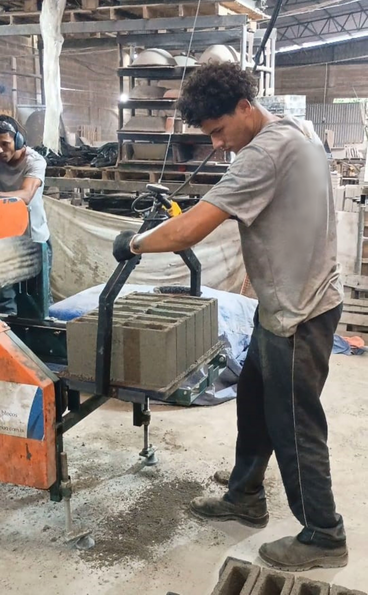 Fábrica de Revestimentos e Premoldados em Concreto