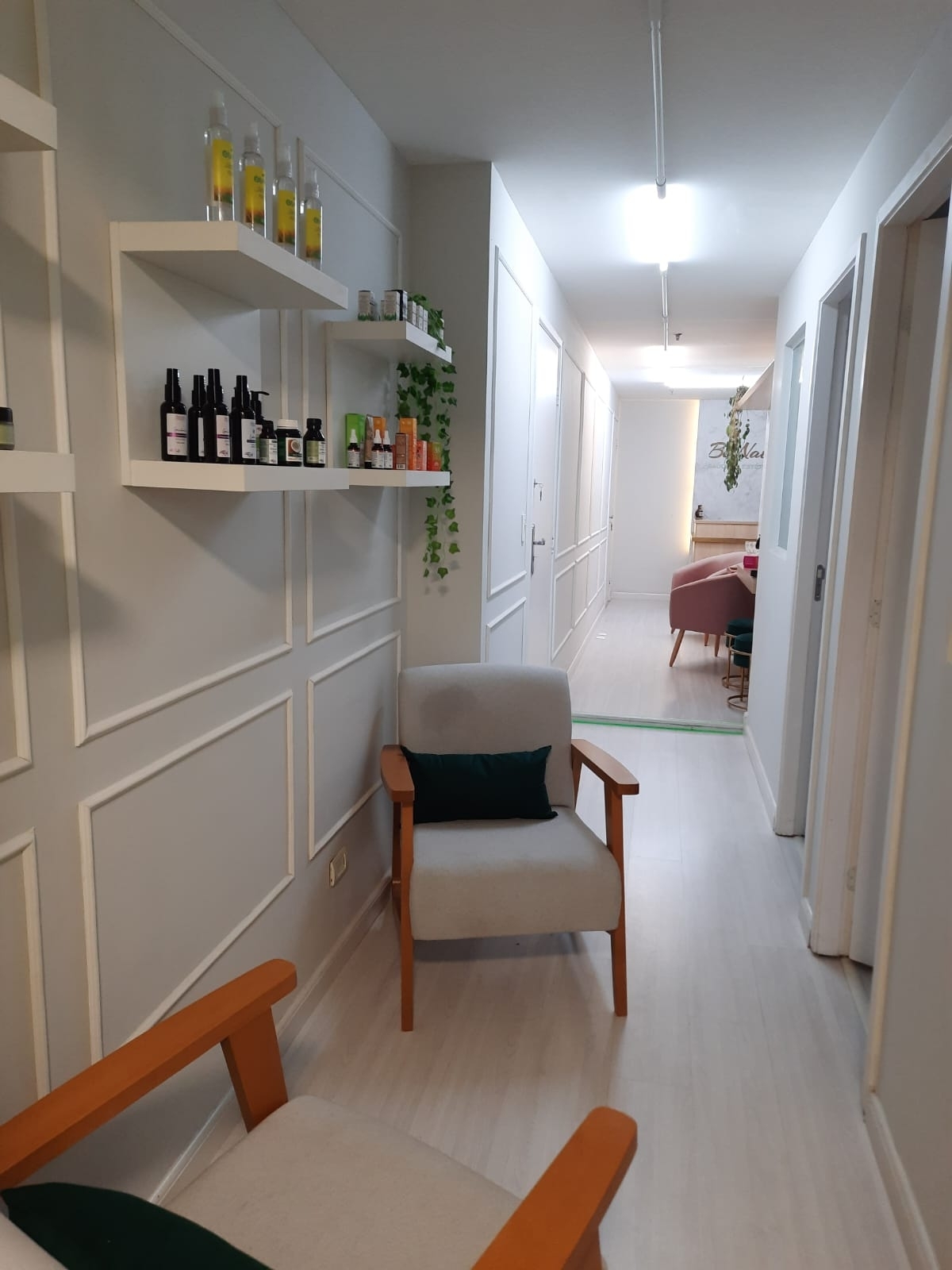 Passo Ponto lindo espaço finamente decorado para médicos, estética, fisioterapia, odonto, dermato