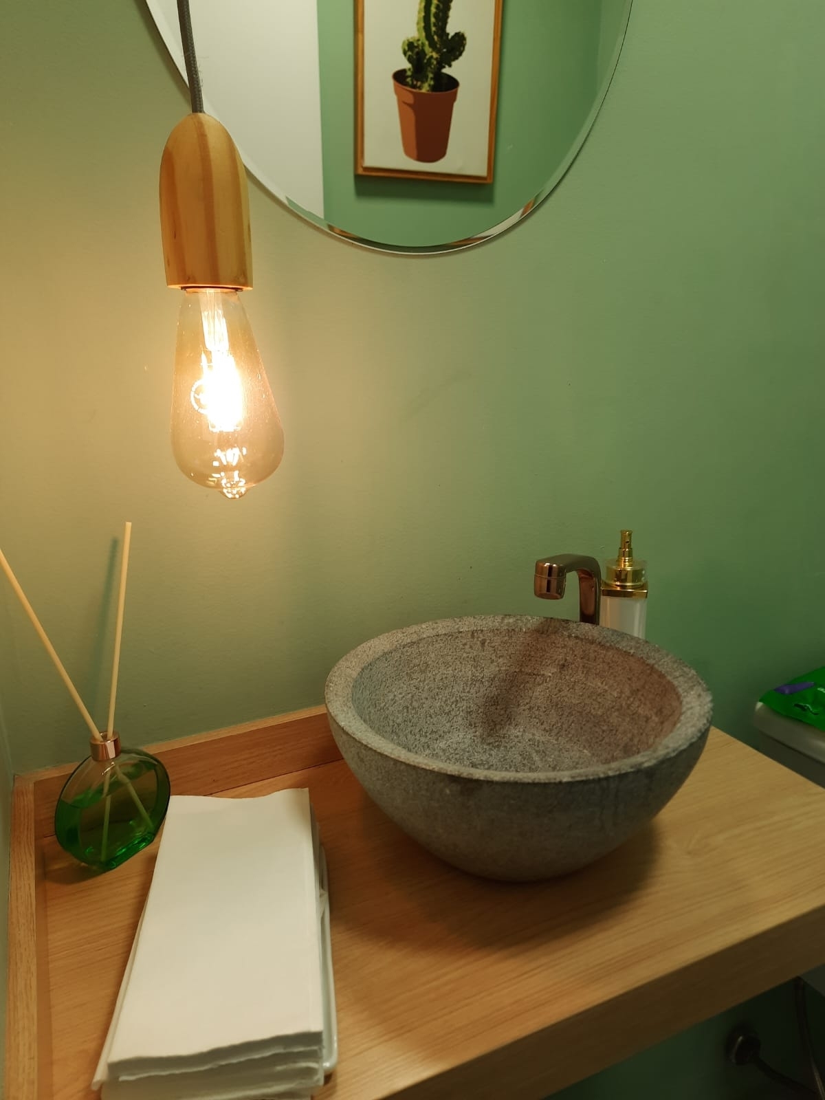 Passo Ponto lindo espaço finamente decorado para médicos, estética, fisioterapia, odonto, dermato