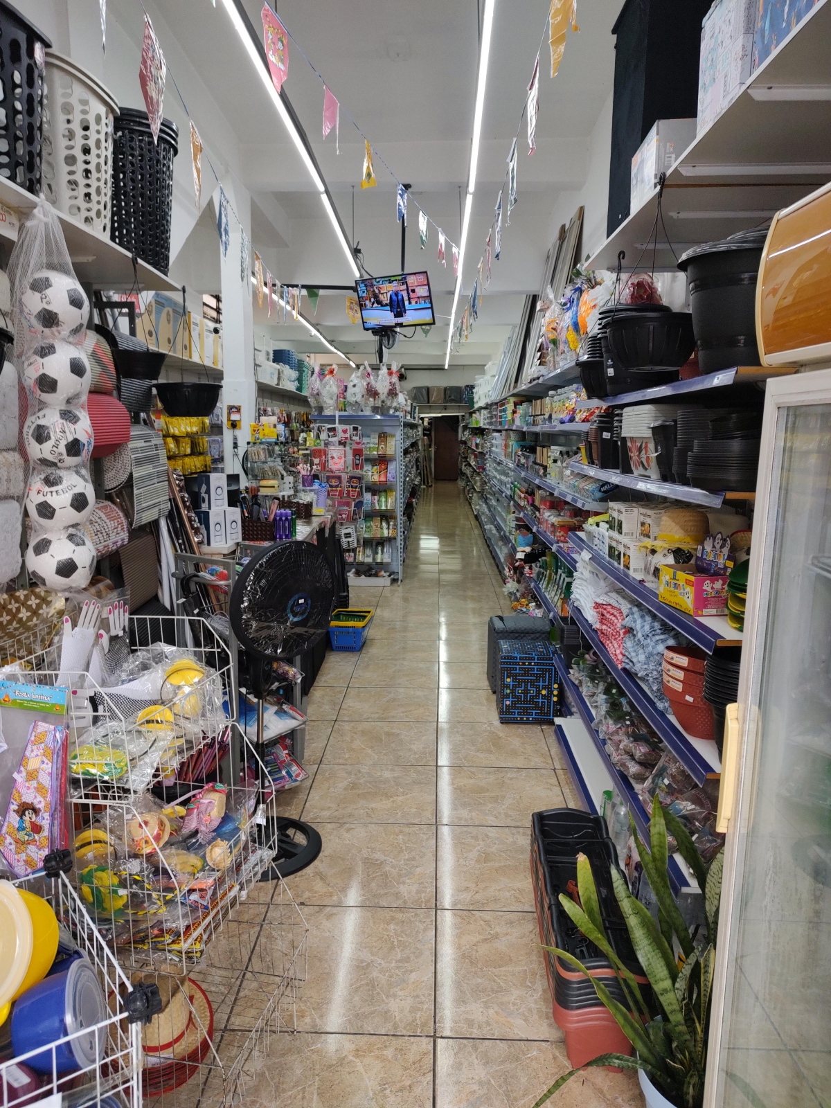 Vendo loja de utilidades e presentes