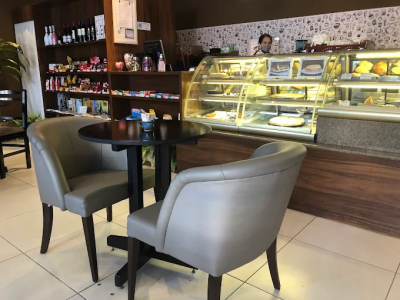 Cafeteria à Venda - Ótimo Ponto em Taubaté/SP - 5 Anos de Operação