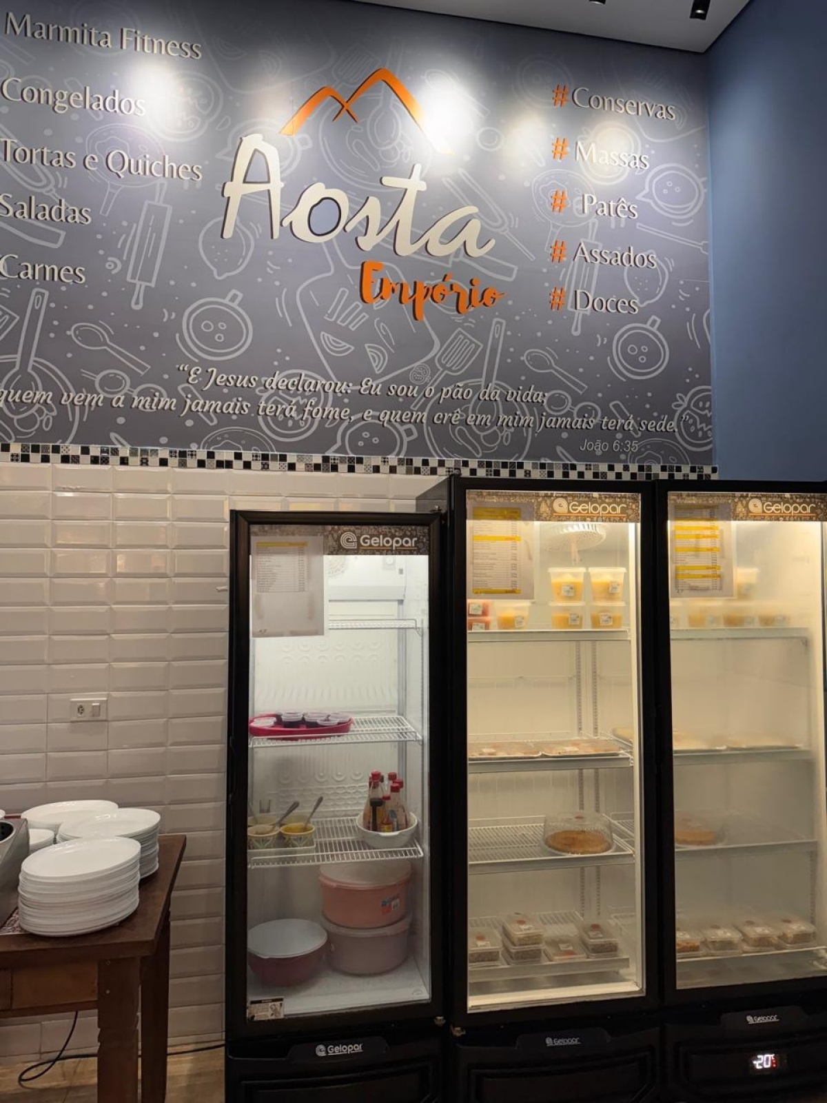 Excelente Restaurante à Venda – Buffet por Quilo e Delivery – Somente almoço em Jandira/SP, próximo a Barueri e Granja Viana - 11 Anos de Tradição e Lucro Comprovado.
