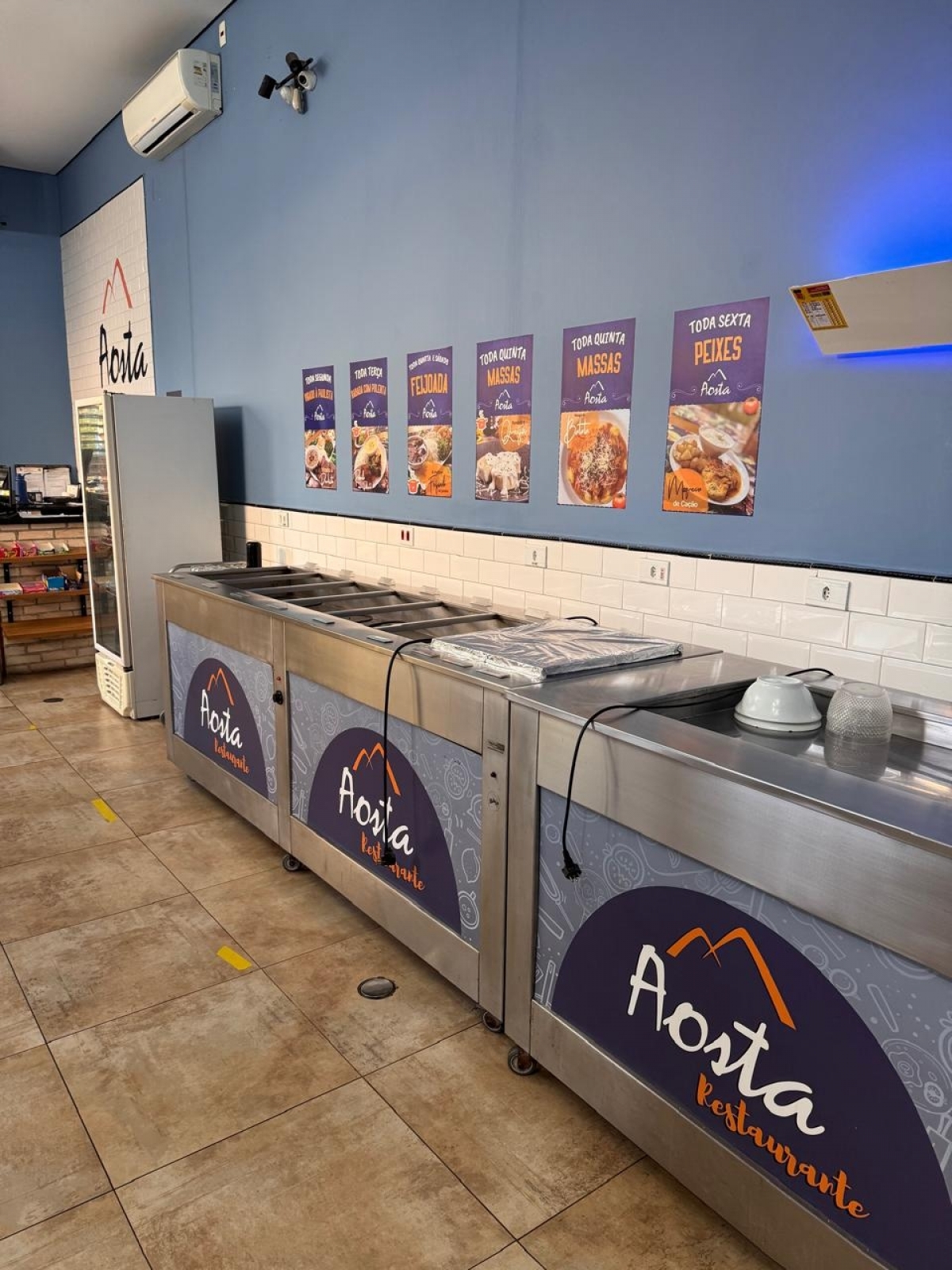 Excelente Restaurante à Venda – Buffet por Quilo e Delivery – Somente almoço em Jandira/SP, próximo a Barueri e Granja Viana - 11 Anos de Tradição e Lucro Comprovado.