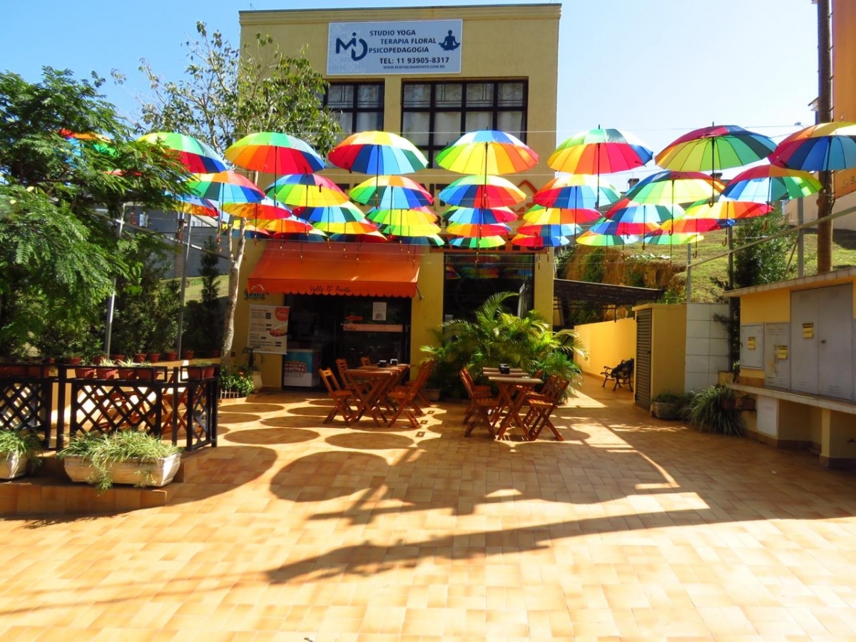 Excelente Restaurante à Venda – Buffet por Quilo e Delivery – Somente almoço em Jandira/SP, próximo a Barueri e Granja Viana - 11 Anos de Tradição e Lucro Comprovado.