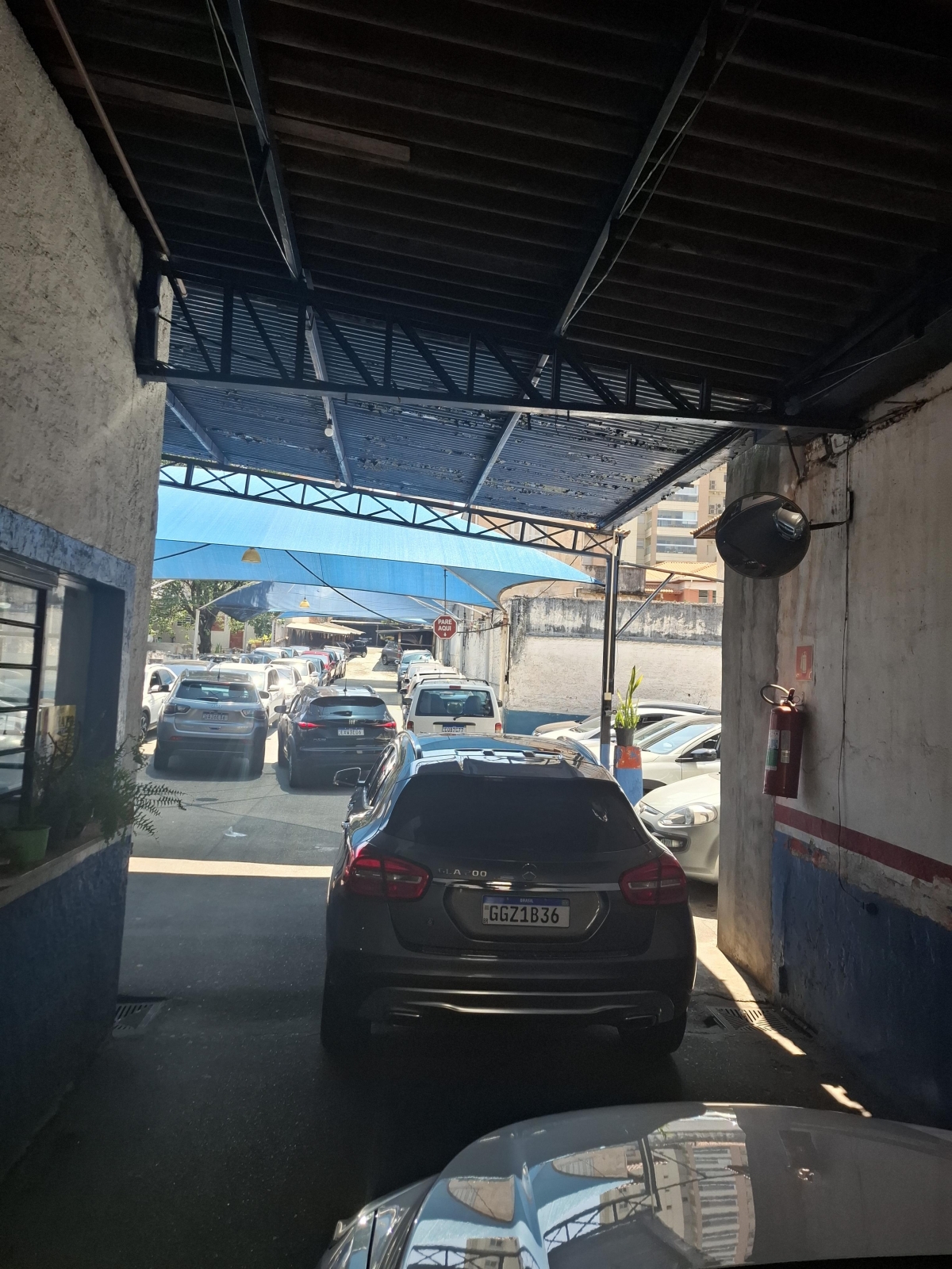 Ponto Comercial de Estacionamento + Lava Rápido em Santana (Zona Norte) de SP