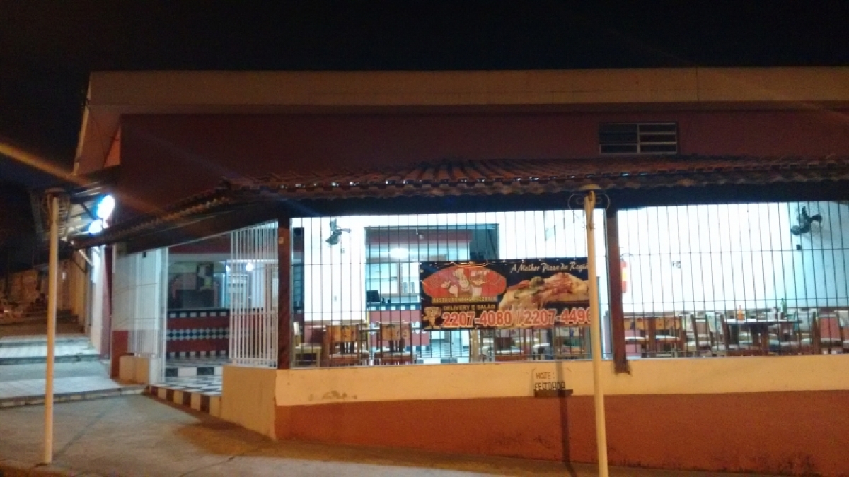 Sua Chance de ganhar dinheiro!! Pizzaria, Esfiharia e Restaurante - tem espaço para montar quitanda!!