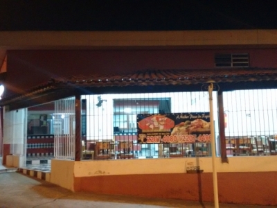 Sua Chance de ganhar dinheiro!! Pizzaria, Esfiharia e Restaurante - tem espaço para montar quitanda!!