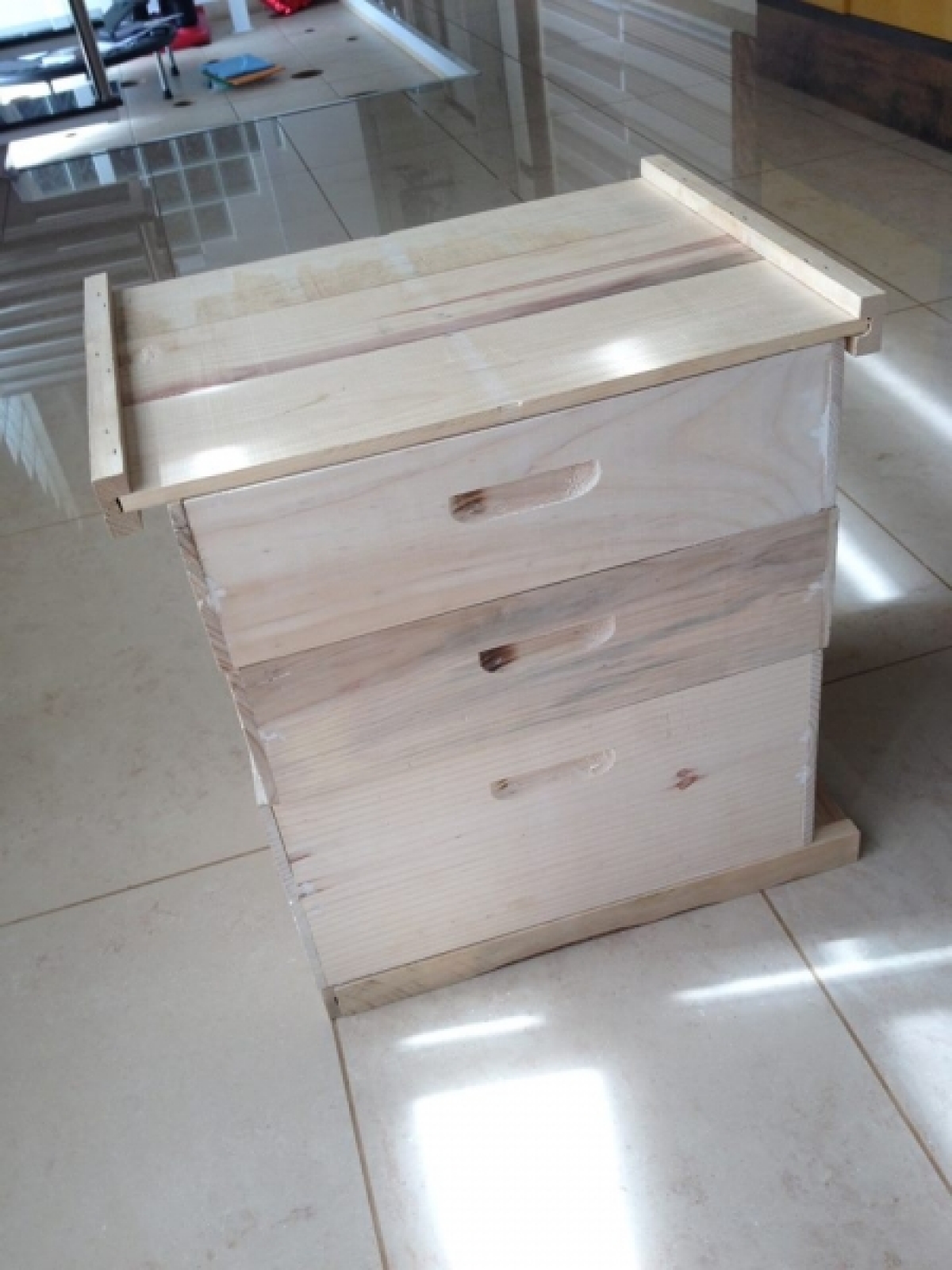 Vendo fabrica de caixas para apicultura