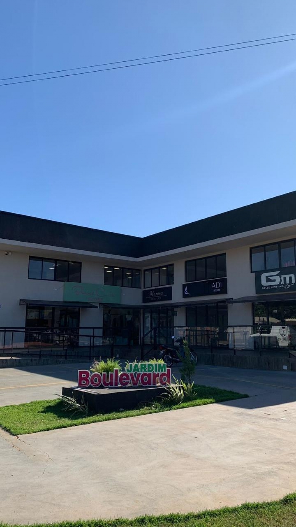 Vendo condomínio comercial de alto padrão na rota bioceânica