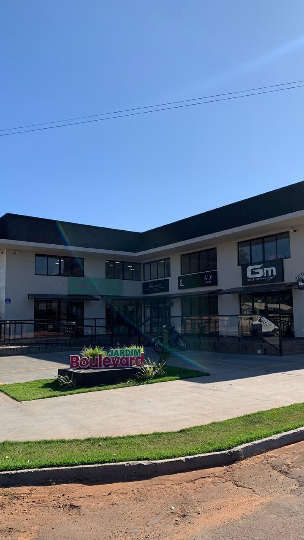 Vendo condomínio comercial de alto padrão na rota bioceânica