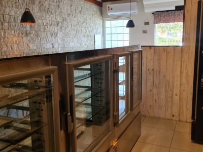 Vendo Confeitaria Completa em bairro nobre de Curitiba