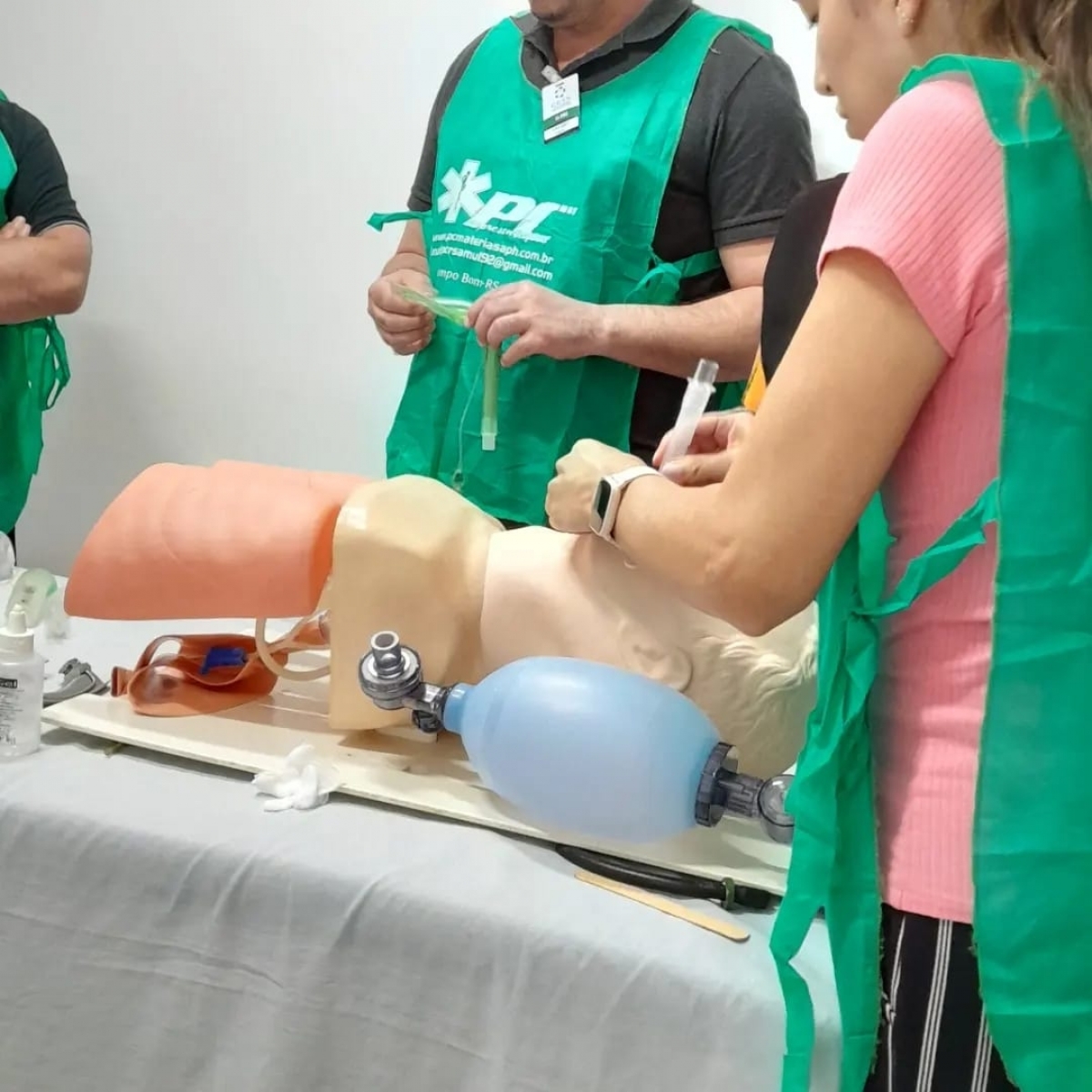 CETS, Centro de Ensino e Treinamento em Saúde - Cursos de treinamento para profissionais da saúde