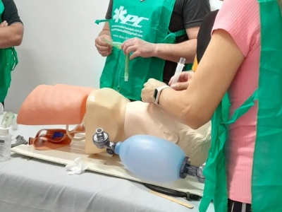 CETS, Centro de Ensino e Treinamento em Saúde - Cursos de treinamento para profissionais da saúde