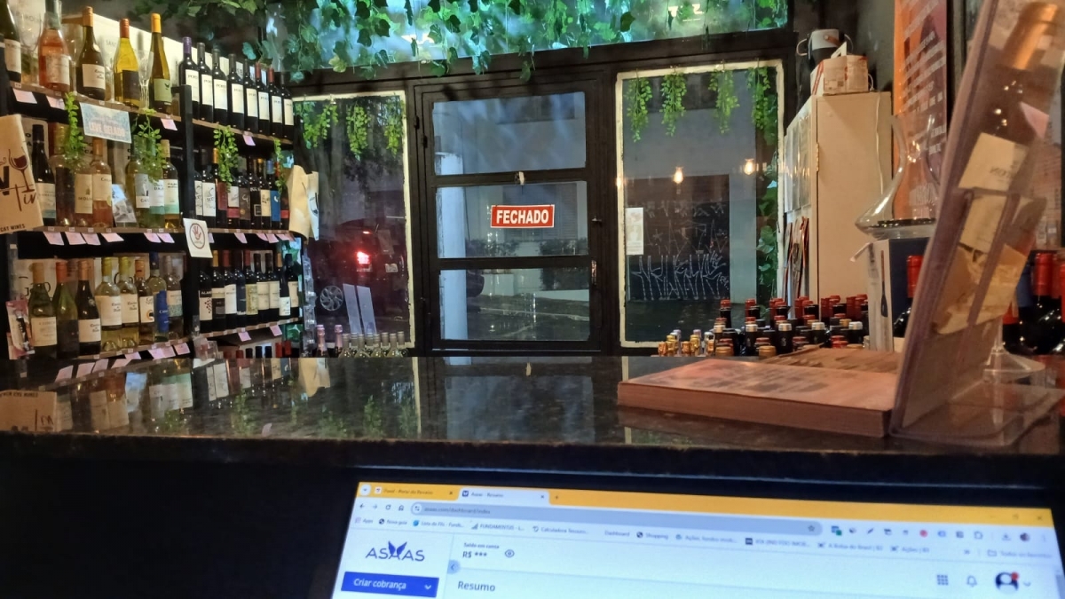 Loja de Vinhos Fisica e Loja no Ifood  Bairro Santa Cecilia