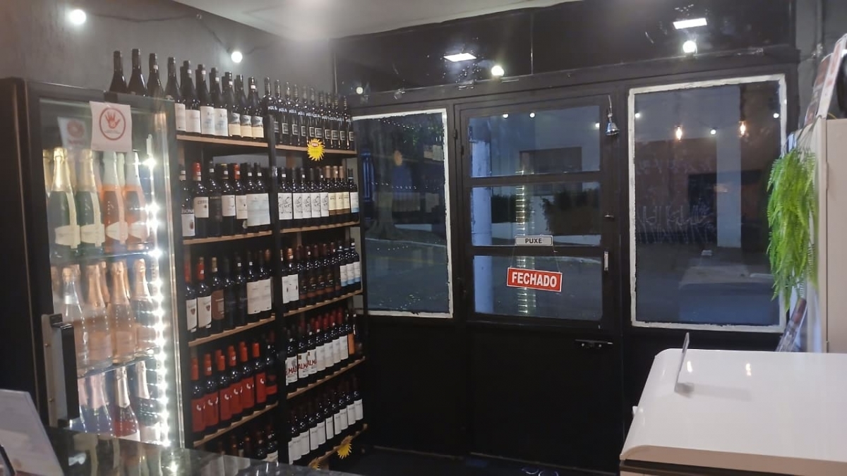 Loja de Vinhos Fisica e Loja no Ifood  Bairro Santa Cecilia