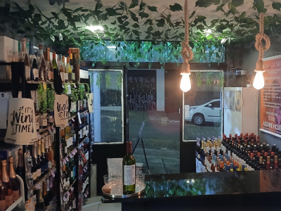 Loja de Vinhos Fisica e Loja no Ifood  Bairro Santa Cecilia