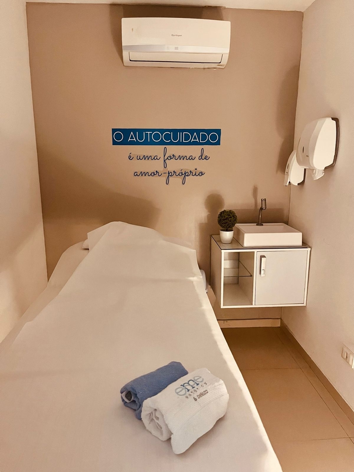Oportunidade – Clínica de Estética completa no Espinheiro