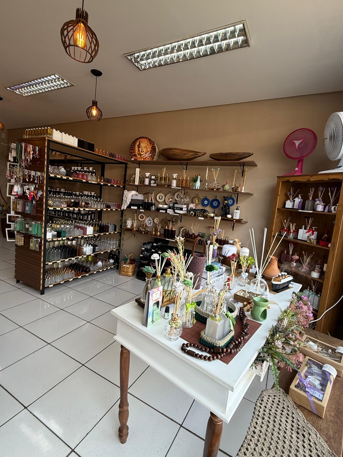 Loja de Aromas e Decoração - Completa e Solida