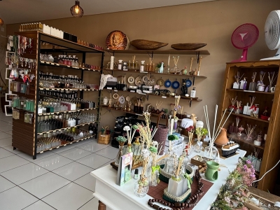 Loja de Aromas e Decoração - Completa e Solida